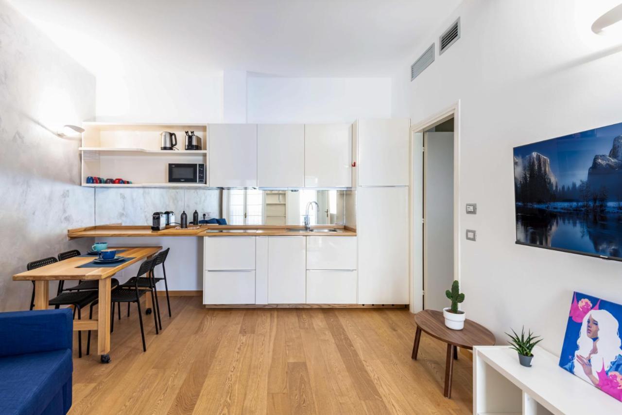 Easylife - Romantico Appartamento Sulla Darsena Milano Eksteriør billede