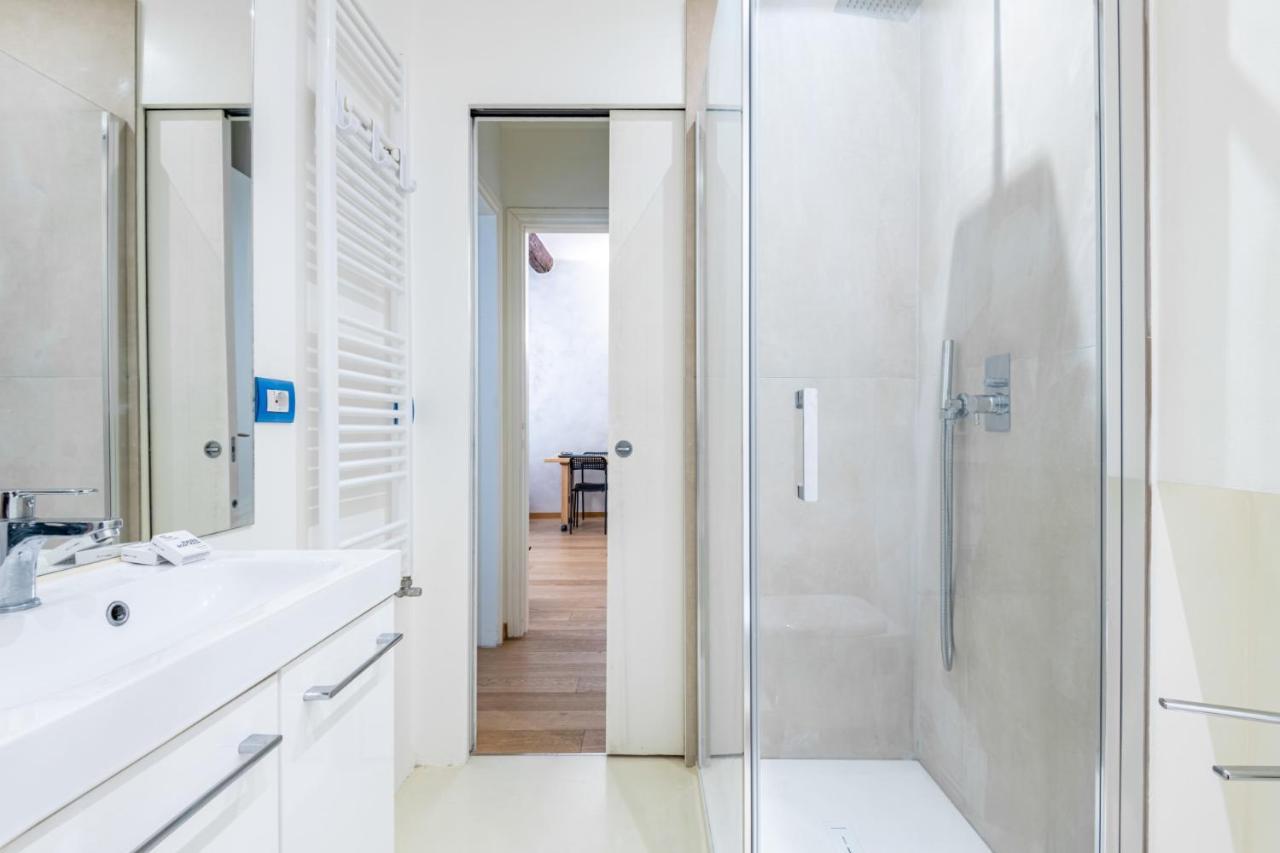 Easylife - Romantico Appartamento Sulla Darsena Milano Eksteriør billede
