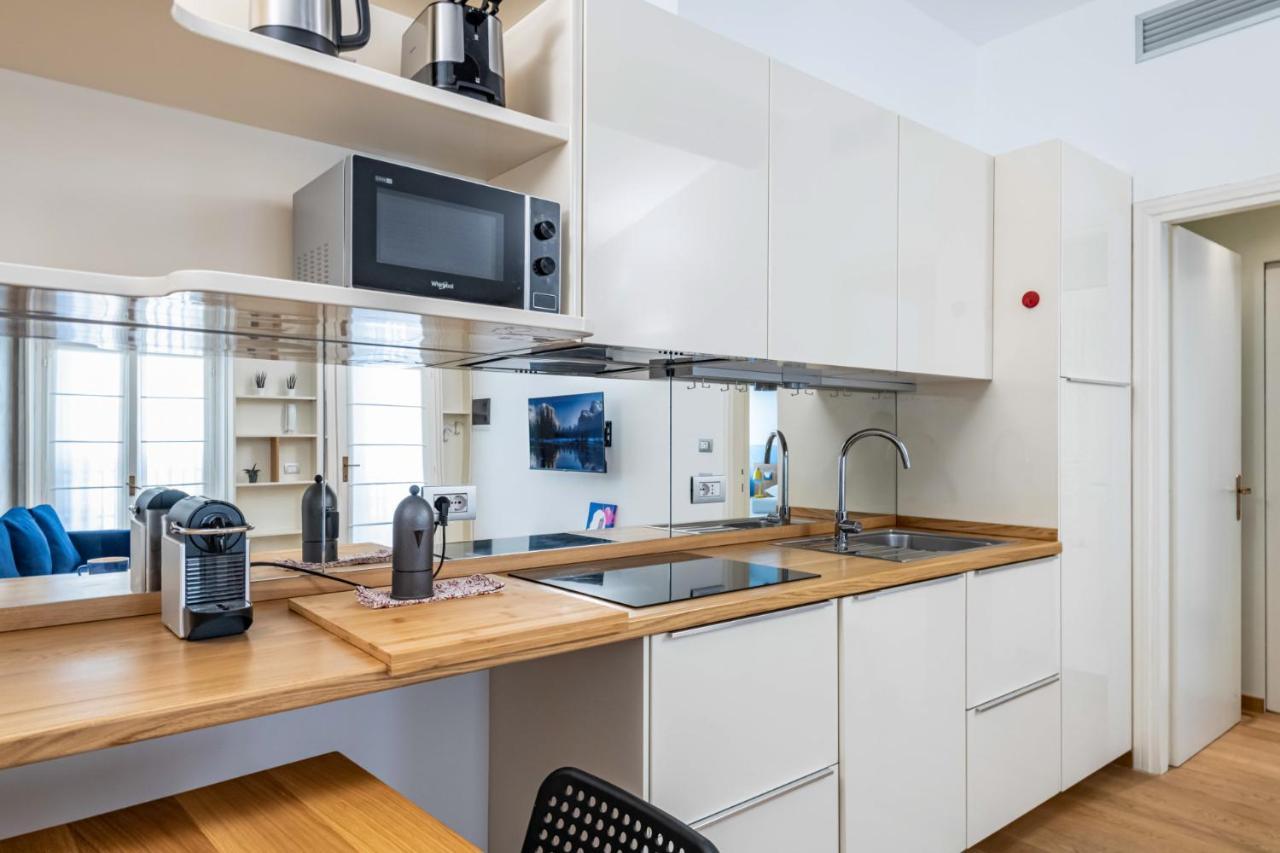 Easylife - Romantico Appartamento Sulla Darsena Milano Eksteriør billede